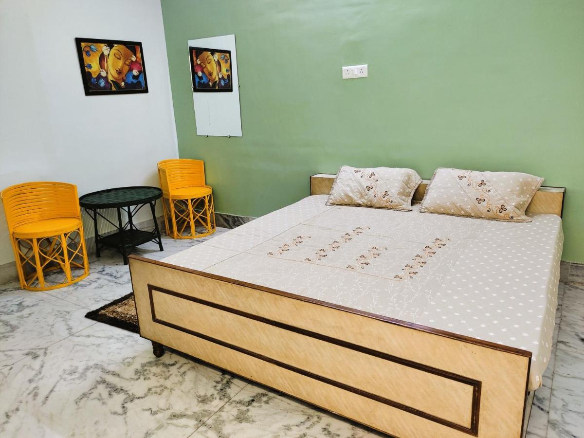 Yellow Homestay - Modern 2Bhk Ac Stay Jabalpur Exterior photo